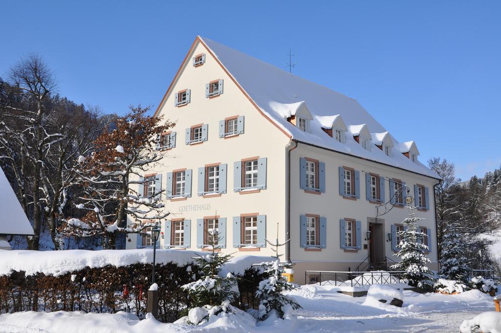 Hotel Hofgut Sternen - Wohnen In Kunst Und Kultur 布莱特瑙 外观 照片