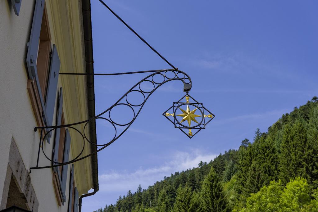 Hotel Hofgut Sternen - Wohnen In Kunst Und Kultur 布莱特瑙 外观 照片