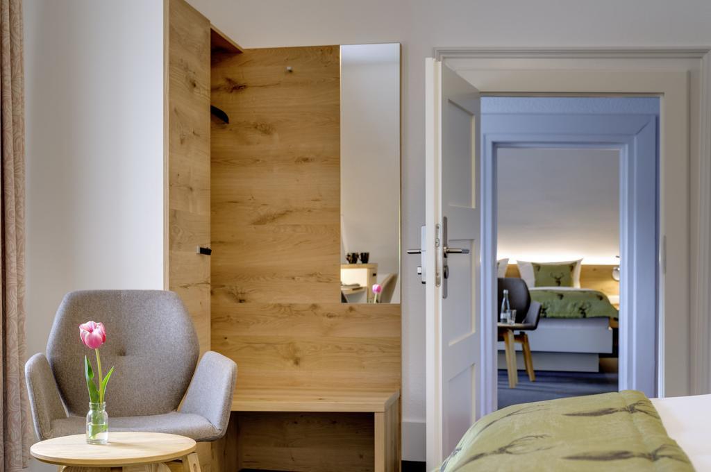 Hotel Hofgut Sternen - Wohnen In Kunst Und Kultur 布莱特瑙 外观 照片